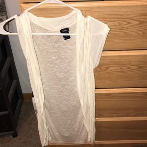 Adorable cream/white womens cardigan